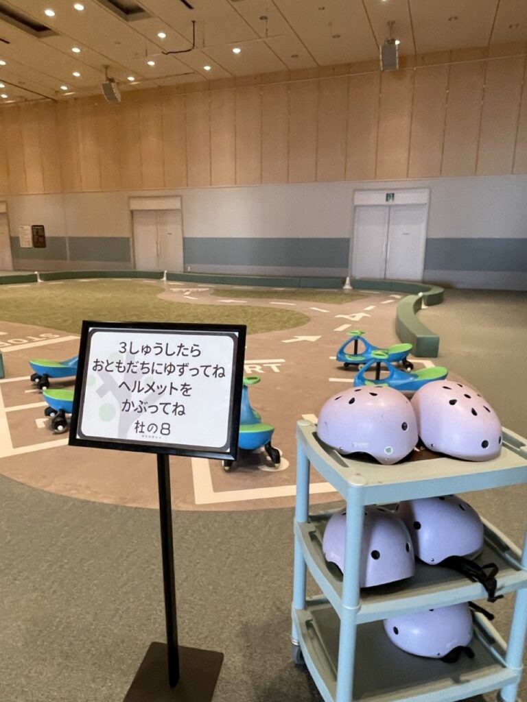 グランドメルキュール八ヶ岳（Grand Mercure Yatsugatake）杜の8 キッズスペース　アリの巣タワー　アスレチック