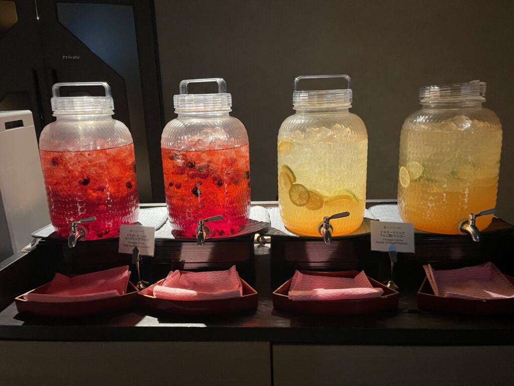 グランドメルキュール八ヶ岳（Grand Mercure Yatsugatake）2階　お風呂　大浴場　ドリンク　ビネガー