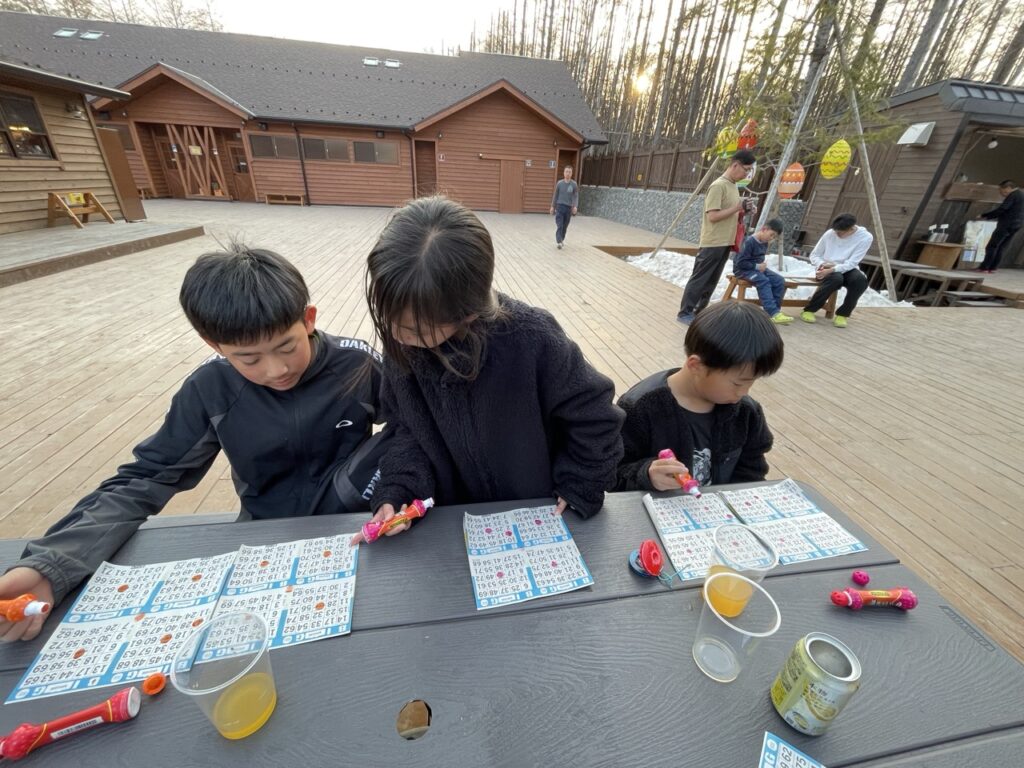 Camp&Cabins山中湖 キャンプアンドキャビンズ山中湖 子連れ コテージ ビンゴ大会
