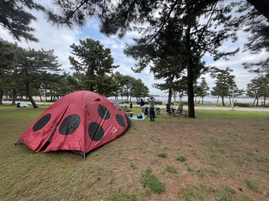 横浜 海の公園 潮干狩り テント 子連れ 遊び場